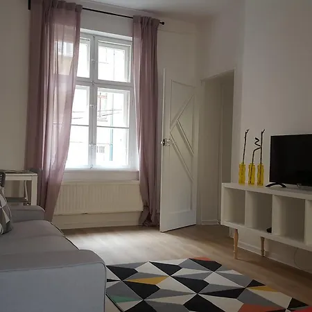 Locativus Pilsudskiego 46 דירה *